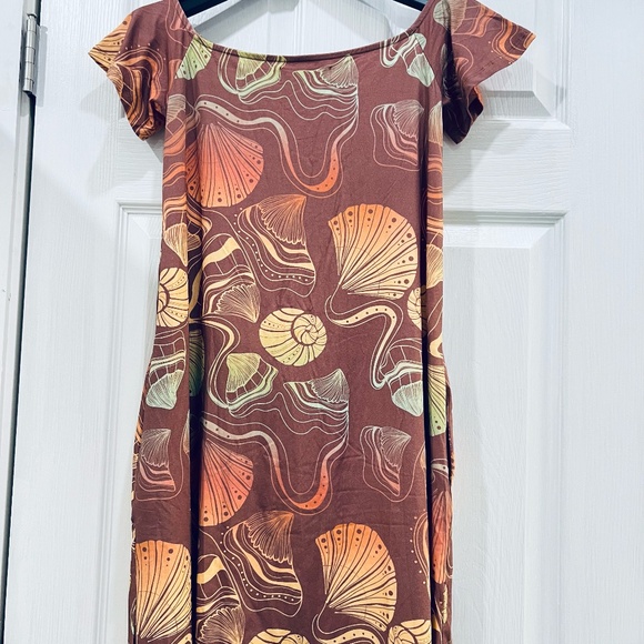 NWOT Fighting Eel Brown Shell Off the Shoulder Dress sz XS NEW - Picture 3 of 3